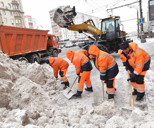 Уборка снега в Армавире и  Краснодарском крае